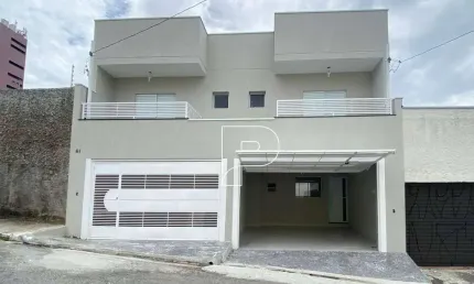 Casa para venda em Bela Vista de 90.00m² com 3 Quartos, 1 Suite e 2 Garagens