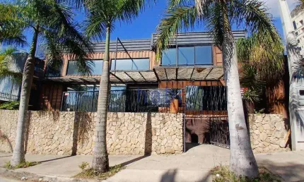 Sala Comercial para alugar em Parque Campolim de 400.00m²