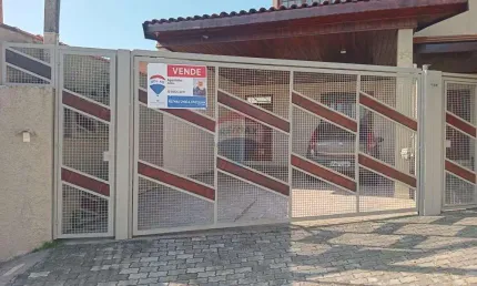 Casa para venda em jardim dos estados de 249.00m² com 4 quartos, 4 suites e 3 garagens