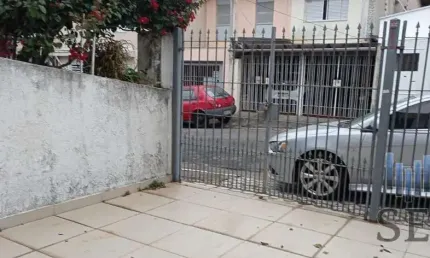 Casa para alugar em Indianópolis de 90.00m² com 4 Quartos e 2 Garagens