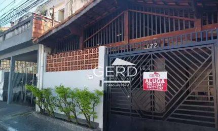 Casa para alugar em Vila Yolanda de 148.00m² com 3 Quartos e 2 Garagens
