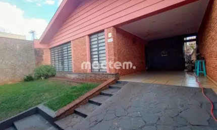 Casa para venda em Jardim Sumaré de 249.00m² com 3 Quartos, 1 Suite e 2 Garagens