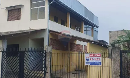 Casa para alugar em Chácaras Acaraí de 125.00m² com 1 Quarto e 1 Garagem