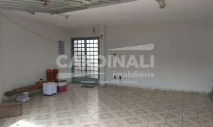 Casa para venda em Jardim Medeiros de 119.00m² com 2 Quartos e 2 Garagens