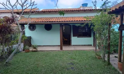 Casa para venda em Jardim Náutilus de 111.00m² com 3 Quartos e 4 Garagens