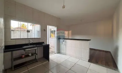 Casa para alugar em Jardim Planalto de 55.00m² com 2 Quartos