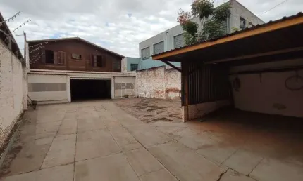 Prédio Comercial para venda em Jardim Do Carmo de 184.00m² com 3 Quartos e 8 Garagens
