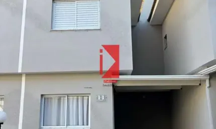 Casa de Condomínio para alugar em Chácaras Reunidas São Jorge de 65.00m² com 2 Quartos e 2 Garagens