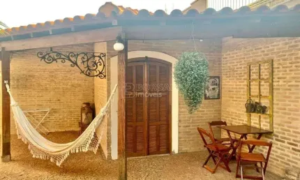 Casa para venda em Jardim Morumbi de 312.00m² com 3 Quartos, 2 Suites e 2 Garagens