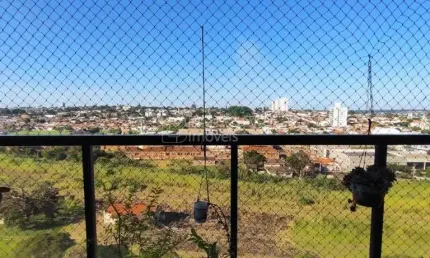 Apartamento para venda em Centro de 132.00m² com 3 Quartos, 1 Suite e 2 Garagens
