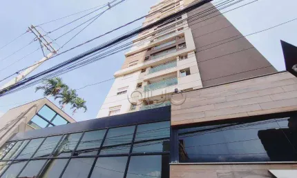 Apartamento para alugar em Centro de 54.00m² com 1 Quarto e 1 Garagem