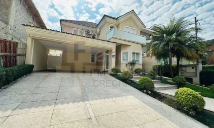 Casa para alugar em Alphaville de 310.00m² com 4 Quartos e 4 Garagens