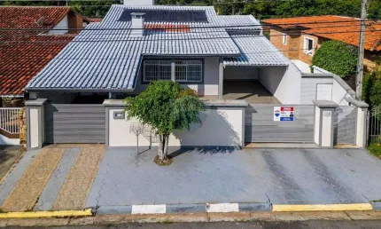 Casa para venda em jardim tapajós de 250.00m² com 4 quartos, 3 suites e 3 garagens
