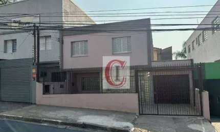 Sobrado para venda em Campestre de 135.00m² com 3 Quartos e 6 Garagens