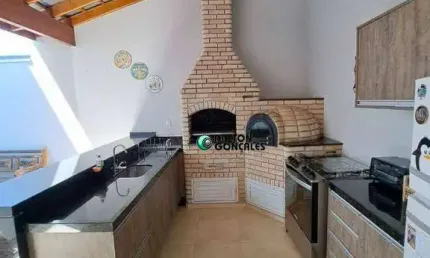 Sobrado para venda em Jardim Vista Verde de 160.00m² com 3 Quartos, 1 Suite e 4 Garagens