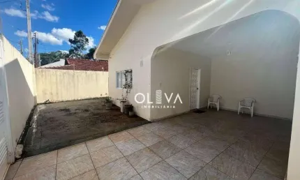 Casa para venda em Vila São Judas Tadeu de 402.00m² com 3 Quartos, 1 Suite e 5 Garagens