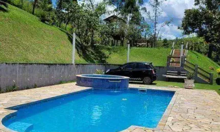 Chácara para venda em Igaratá de 250.00m² com 3 Quartos, 1 Suite e 20 Garagens