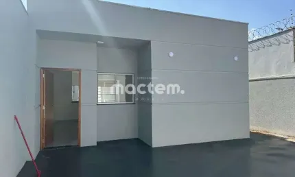 Casa para venda em Jardim Ângelo Jurca de 70.00m² com 3 Quartos, 1 Suite e 2 Garagens