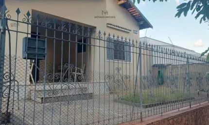 Casa para venda em Jardim Sumaré de 212.00m² com 3 Quartos e 2 Garagens