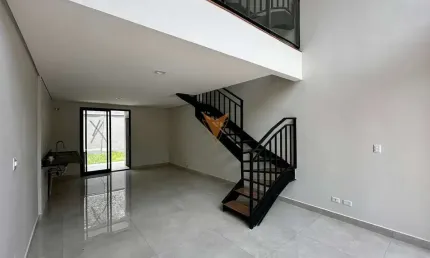 Casa para venda em granja viana de 125.00m² com 2 quartos, 2 suites e 2 garagens