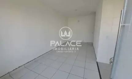 Casa de Condomínio para alugar em Cidade Judiciária de 63.00m² com 2 Quartos, 1 Suite e 2 Garagens