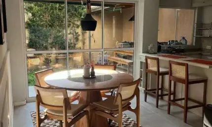 Casa para venda em Cidade Cruzeiro Do Sul de 220.00m² com 4 Quartos, 1 Suite e 2 Garagens