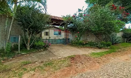 Chácara para venda em Chácara Capão Bonito de 170.00m² com 2 Quartos e 10 Garagens