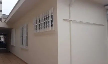 Casa para venda em Centro de 250.00m² com 3 Quartos e 4 Garagens