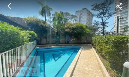 Sobrado para venda em Centro de 101.00m² com 3 Quartos, 1 Suite e 2 Garagens