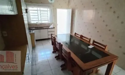 Sobrado para venda em Centro de 200.00m² com 3 Quartos e 2 Garagens