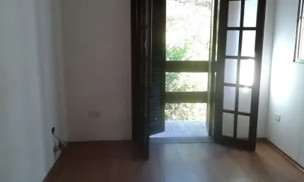 Sobrado para venda em Centro de 620.00m² com 3 Quartos, 3 Suites e 4 Garagens