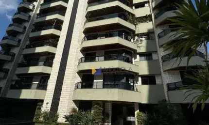 Apartamento para venda em centro de 661.00m² com 4 quartos, 3 suites e 3 garagens