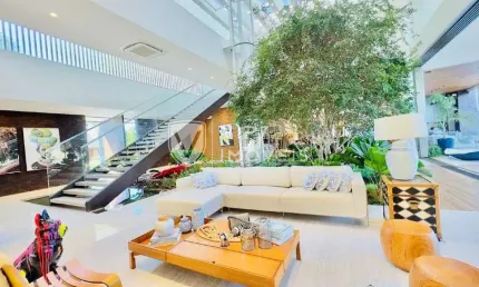 Casa para venda em Chácaras Residenciais Santa Maria de 1800.00m² com 5 Quartos, 5 Suites e 25 Garagens