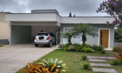Casa de Condomínio para venda em Granja Viana de 250.00m² com 3 Quartos, 3 Suites e 4 Garagens