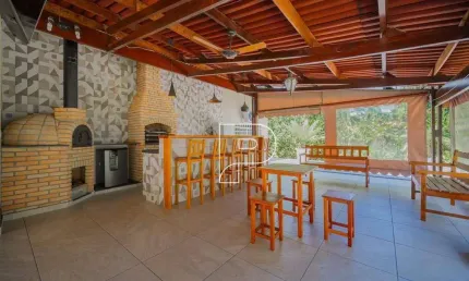 Casa para venda em vila santo antônio de 419.00m² com 3 quartos, 2 suites e 10 garagens