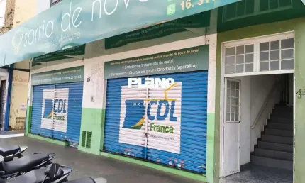 Ponto comercial para alugar na Avenida Brasil, 367, Vila Aparecida, Franca
