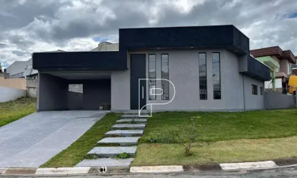 Casa de Condomínio para venda em Reserva Paineiras de 160.00m² com 3 Quartos, 1 Suite e 4 Garagens
