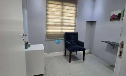 Sala Comercial para venda em Centro de 34.00m² com 1 Garagem