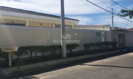Casa para alugar em Jardim Morumby de 600.00m² com 4 Quartos, 2 Suites e 4 Garagens