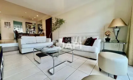 Apartamento para venda em Jardim Ana Maria de 173.00m² com 3 Quartos, 1 Suite e 3 Garagens