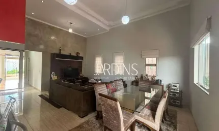 Casa para venda em jardim santa cecília de 94.00m² com 3 quartos, 1 suite e 4 garagens