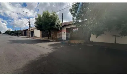 Casa para venda em jardim arlindo laguna de 133.00m² com 3 quartos, 1 suite e 3 garagens