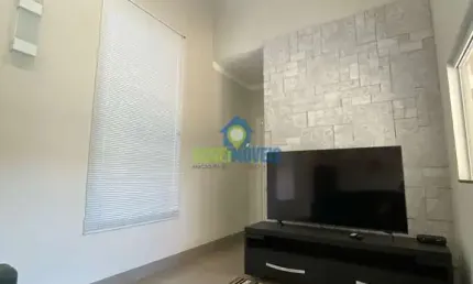 Casa de Condomínio para venda em Ipanema de 200.00m² com 3 Quartos, 1 Suite e 2 Garagens