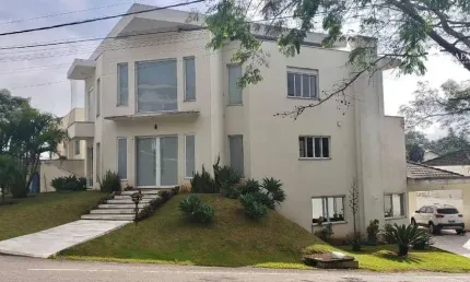 Sobrado para venda em Aruã Ecopark Lagos de 450.00m² com 4 Quartos, 4 Suites e 4 Garagens
