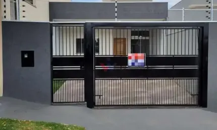 Casa para venda em Parque Industrial 200 de 104.00m² com 3 Quartos, 1 Suite e 1 Garagem