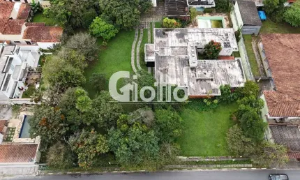 Casa para venda em Vila Oliveira de 485.00m² com 4 Quartos, 1 Suite e 3 Garagens