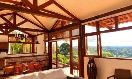 Casa para venda em Pousada Dos Bandeirantes de 352.00m² com 4 Quartos, 1 Suite e 4 Garagens