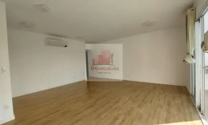 Apartamento para alugar em Centro de 105.00m² com 3 Quartos, 1 Suite e 3 Garagens