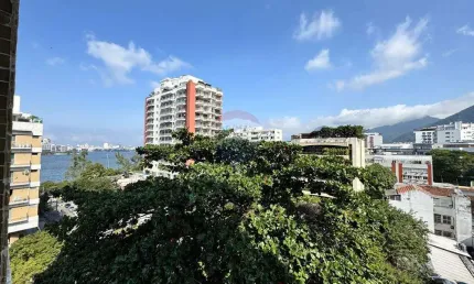 Apartamento para venda em Lagoa de 104.00m² com 3 Quartos e 1 Suite