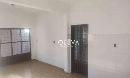 Casa para alugar em Jardim Conceição de 92.00m² com 3 Quartos e 3 Garagens